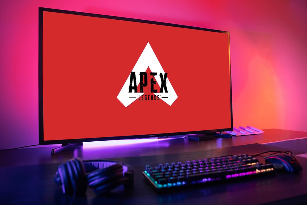 Ein Monitor, auf dem man Apex Legends sieht