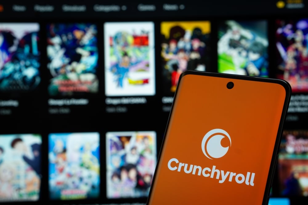 Crunchyroll auf dem Handy und dem Laptop