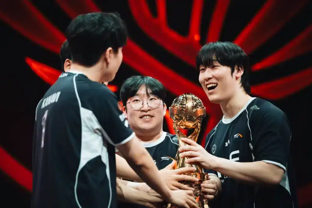 MSI-Moment