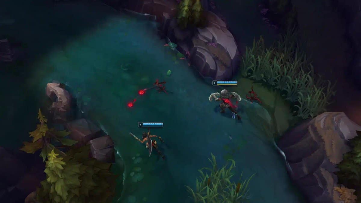 Gameplay-Szenen aus League of Legends, die Charaktere in einer Flussumgebung zeigen.