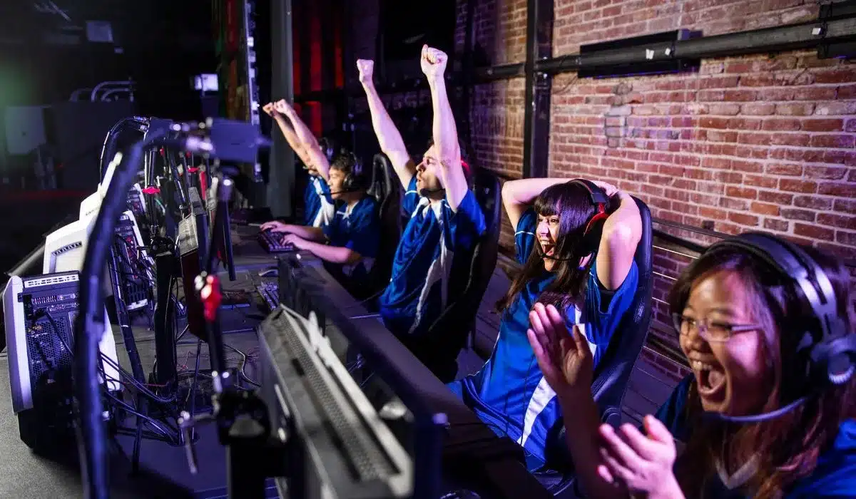 Argentina profesionaliza el sector de los esports con su diplomatura en la universidad