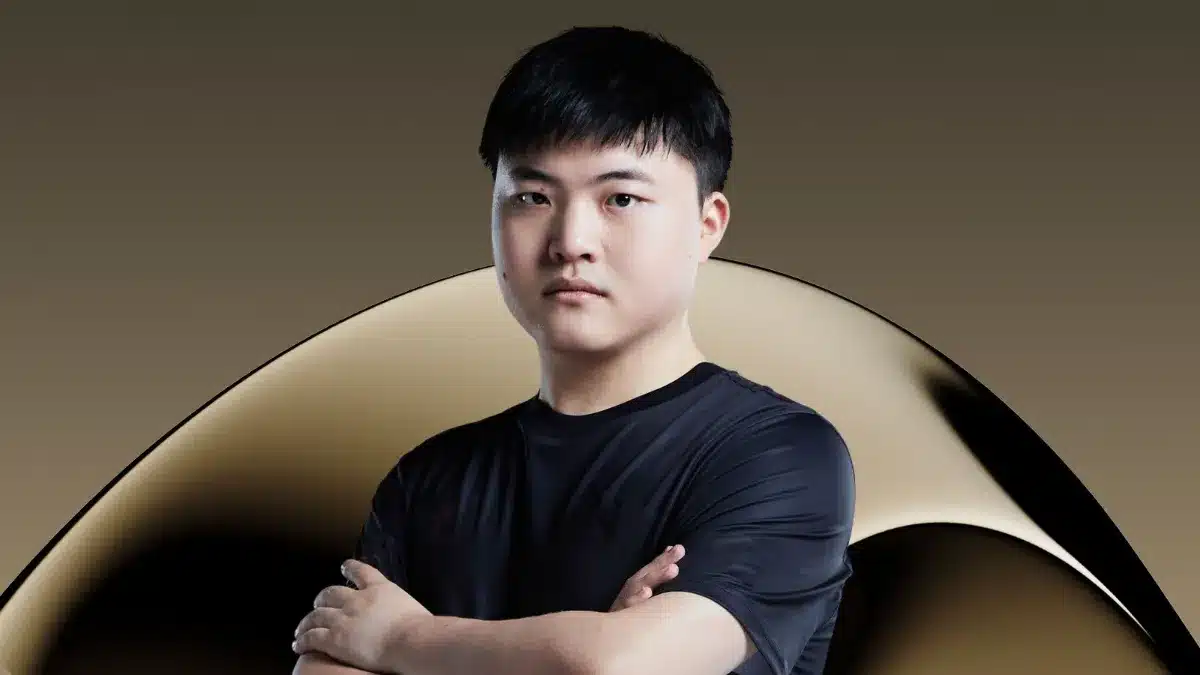Uzi entre au Hall of Legends
