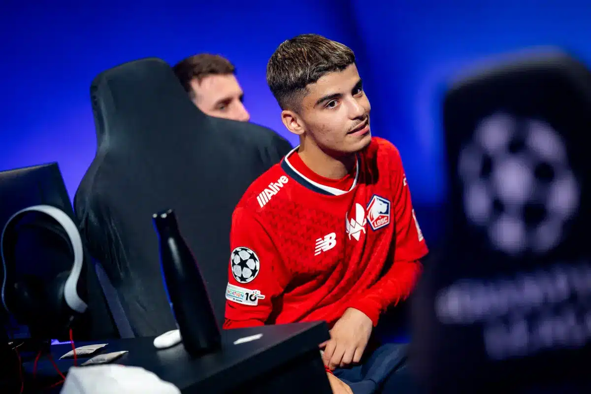 Ilian Bouchi a été éliminé en quarts de la eChampions League 2025