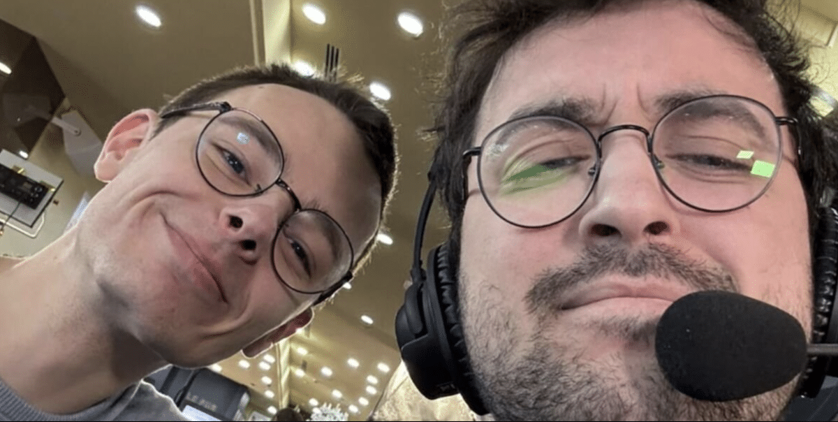 Le streamer Etoiles aux côtés d'Emilien (12 Coups de Midi)