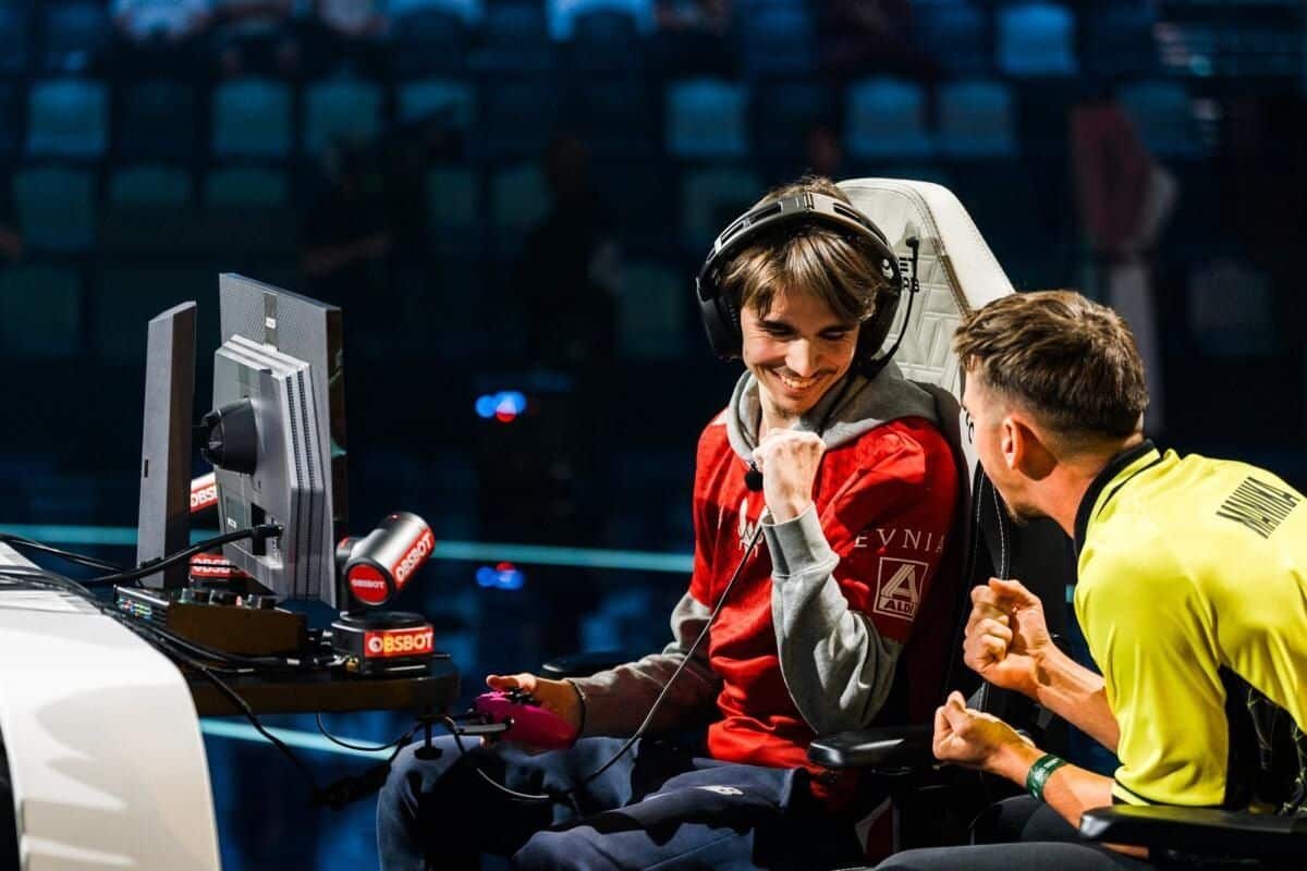 Brice Masson en joie après sa qualification pour la finale EWC sur Fc pro 2025