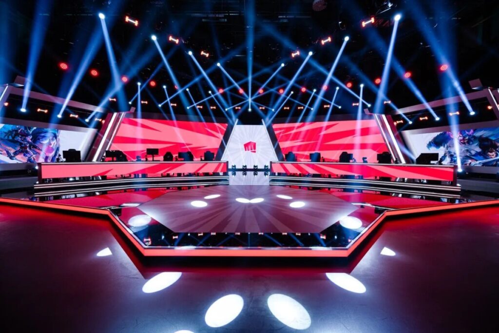 LEC : Un nouveau format à 12 équipes pour 2026 ?