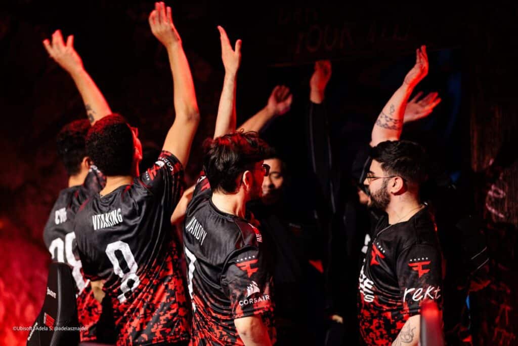 Call of Duty : Gentle Mates 4e des Mondiaux, FaZe sacré