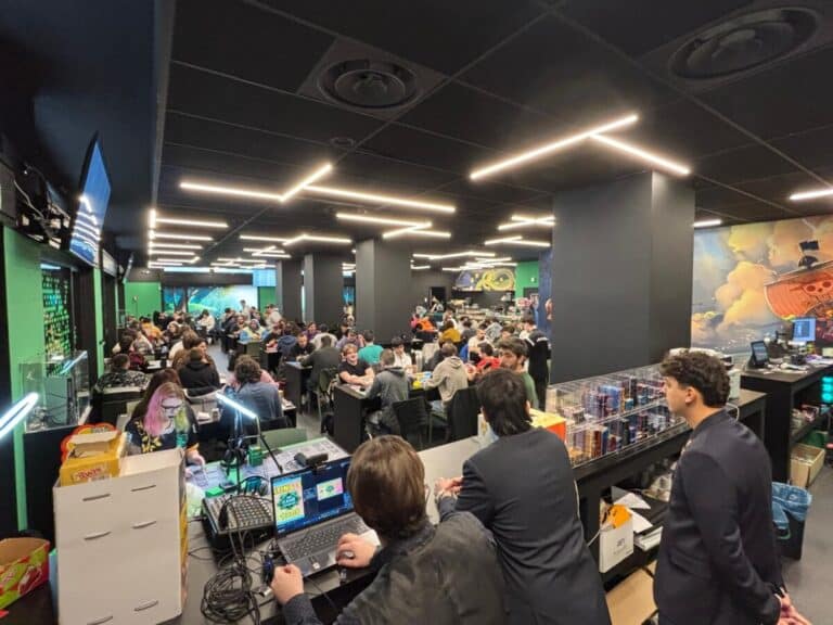 Pokémon: iCaterpie ha organizzato il più grande torneo Locale d’Europa nel suo negozio