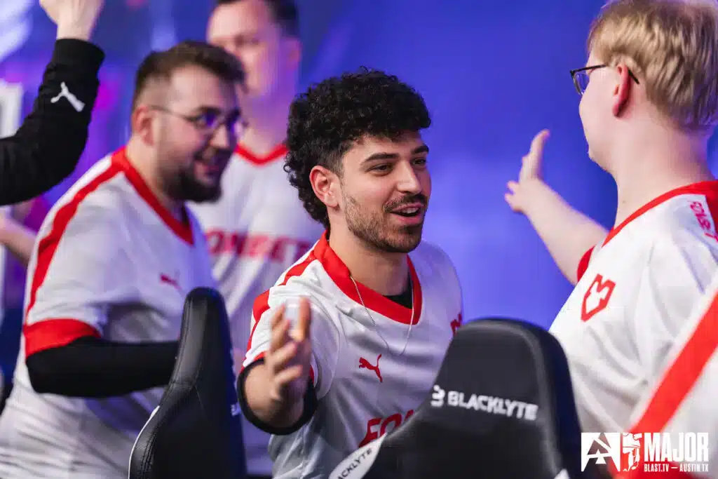 MOUZ tijdens de Counter-Strike 2 BLAST.tv Austin Major