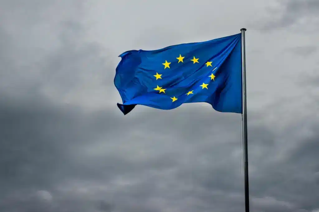 De Europese vlag die staat boven de EGBA