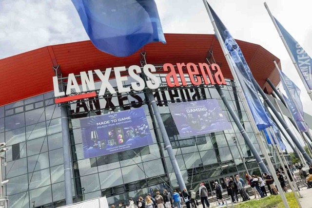 De LANXESS arena in Keulen, Duitsland, waar veel esports toernooien worden gehouden.