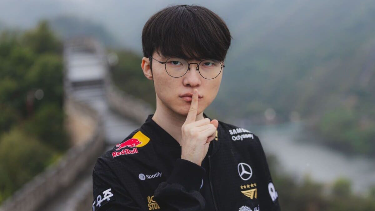Sterspeler Lee 'Faker' Sang-hyeok van T1. Vijfmaal wereldkampioen League of Legends