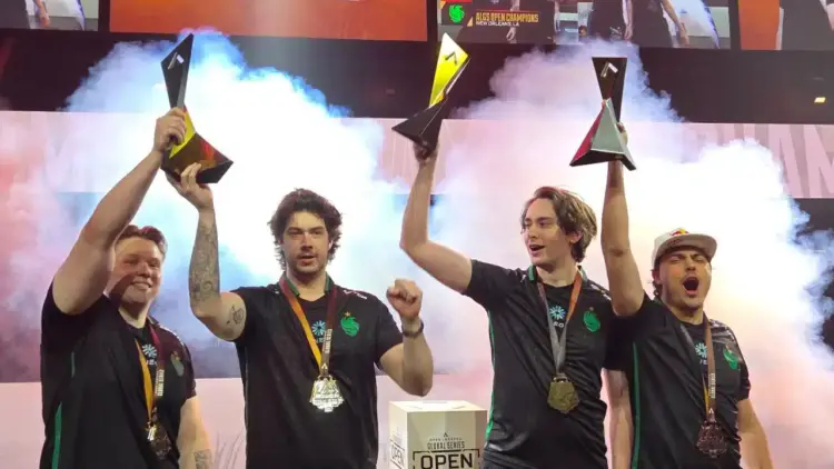 Esports toernooi 2025 met miljoenen kijkers.
