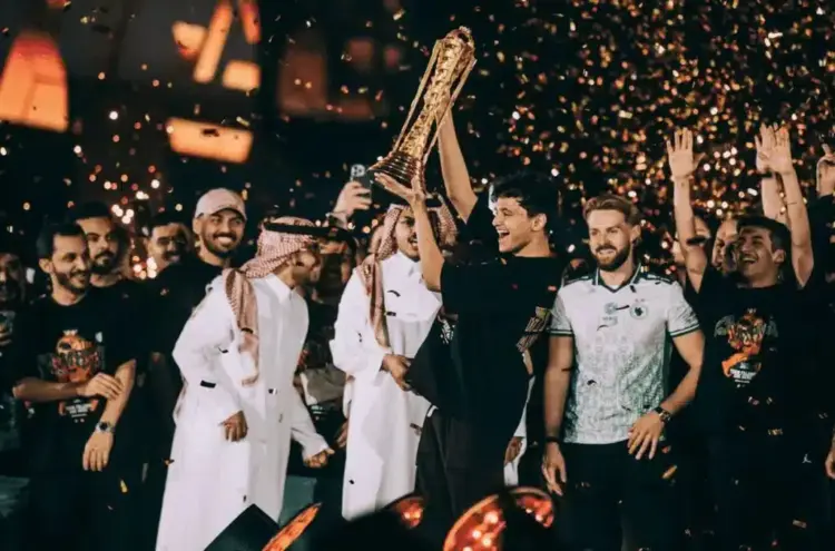 Esports toernooi 2025 met miljoenen kijkers.