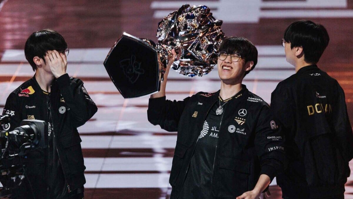 T1 Oner tijdens de League of Legends Worlds Finals in 2025