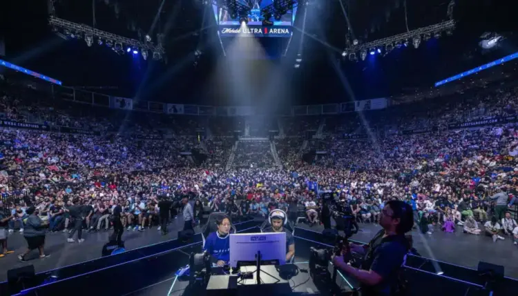 Esports toernooi 2025 met miljoenen kijkers.