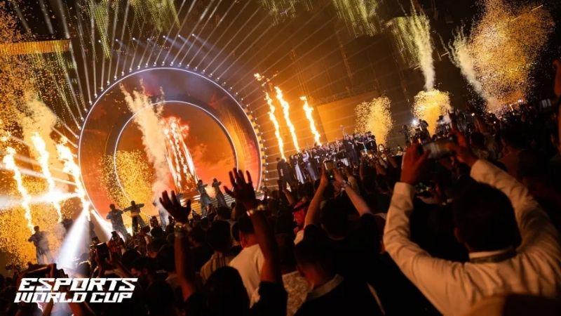 Esports världskuppen 2024 scen och publik