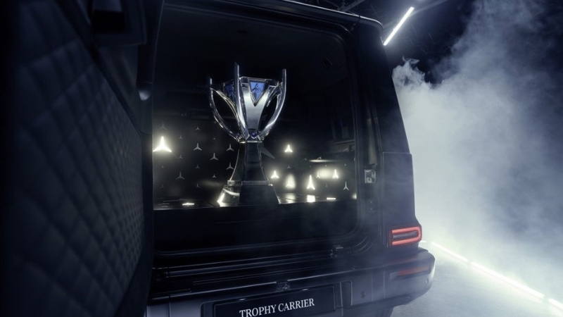 Mercedes-Benz Trophy Carrier i Riot Games-samarbete