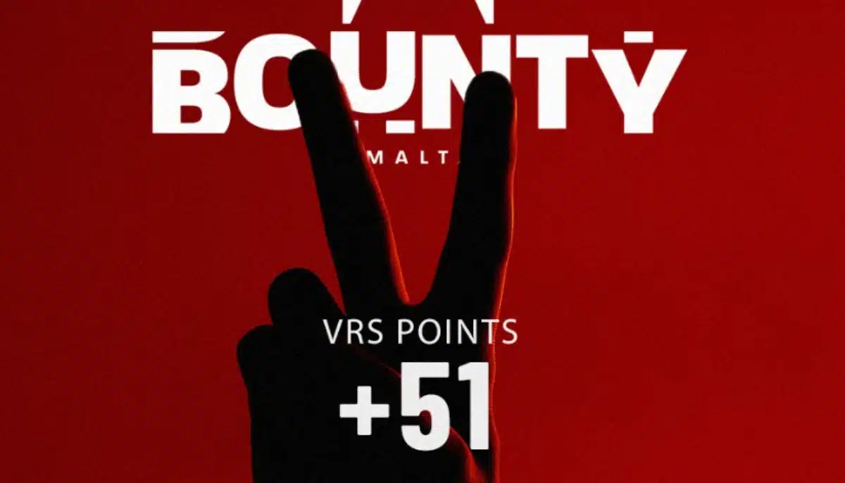 Röd grafisk bild med texten ”Bounty Malta”, en hand som visar V-tecken och texten ”VRS Points +51”.