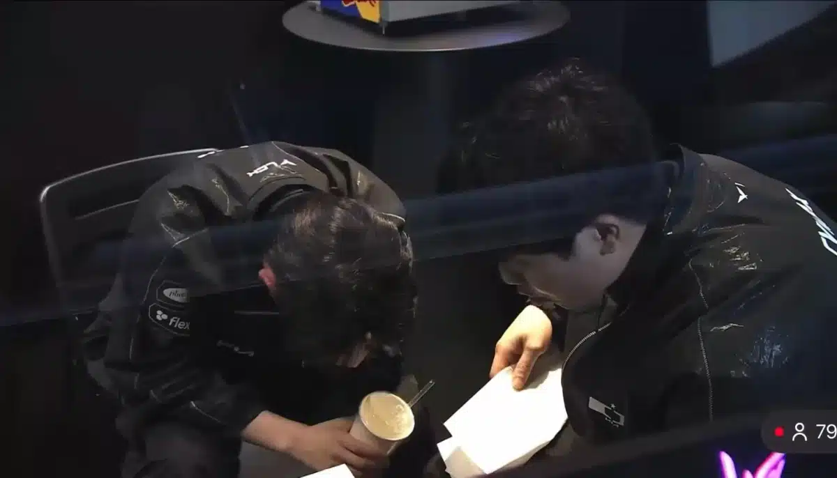 LCK Career bryter ihop efter match