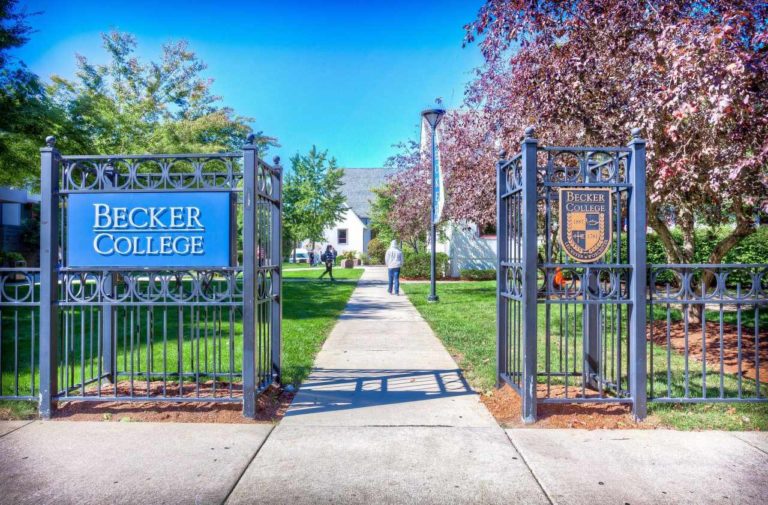 Becker College to offer Esports Management degree