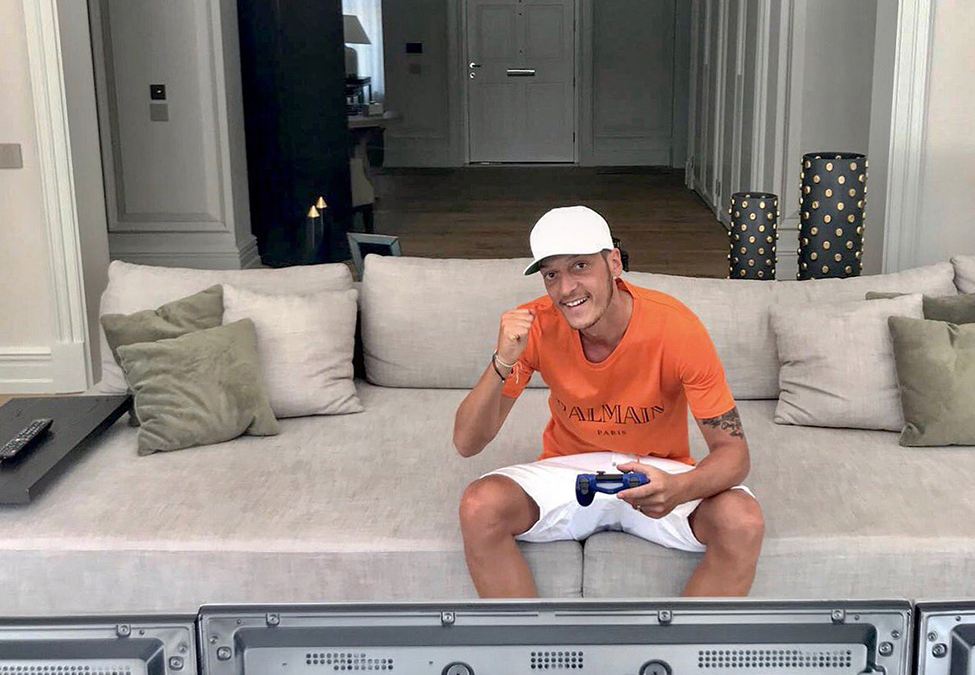 Mesut Özil
