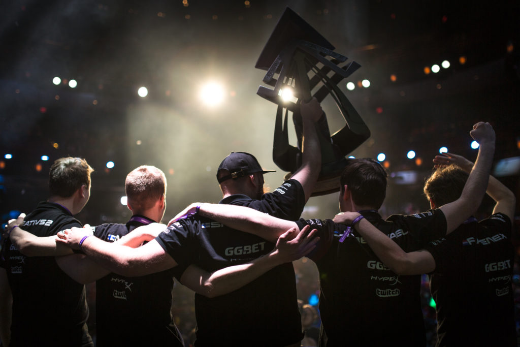 Trifecta shock eUnited in SMITE whilst Na’Vi remain strong in Paladins