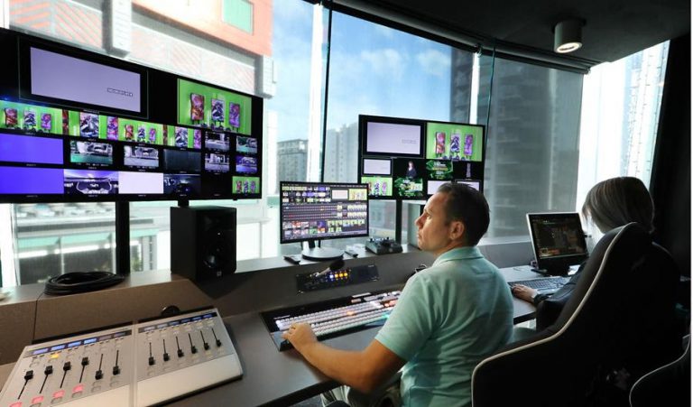 Let's Play Live acquires Australian esports company CyberGamer