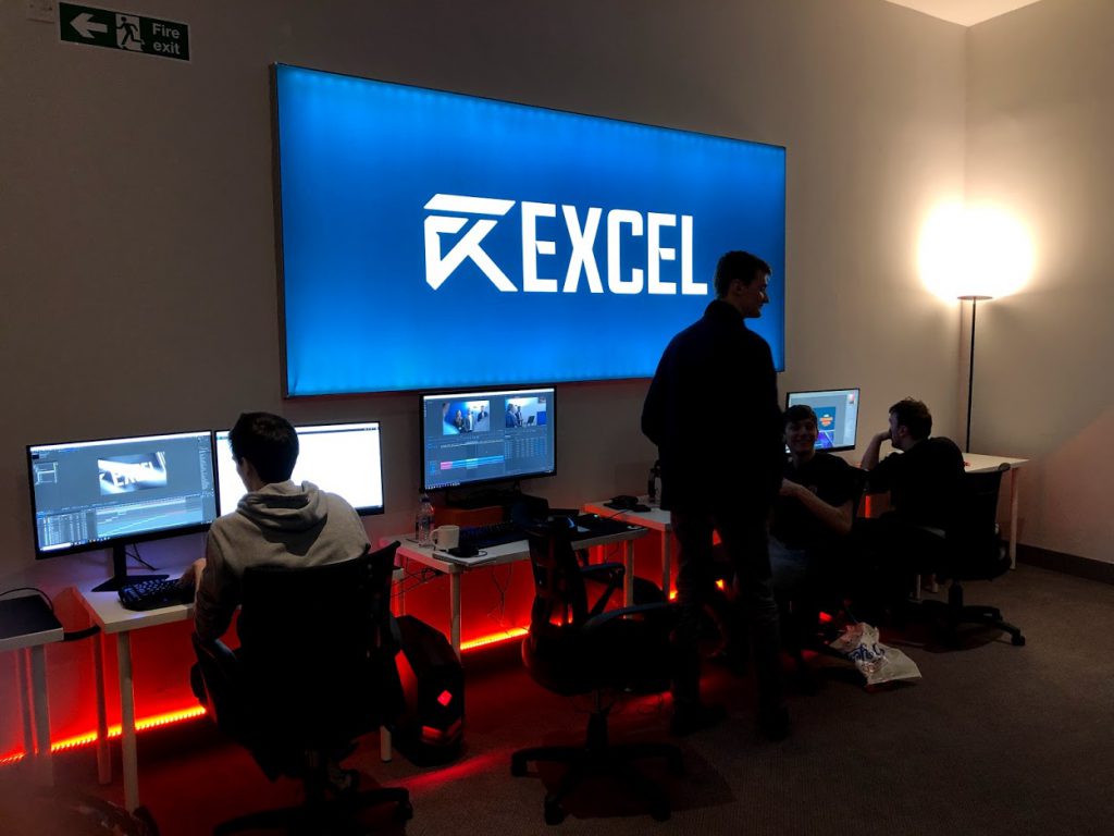 Excel HQ