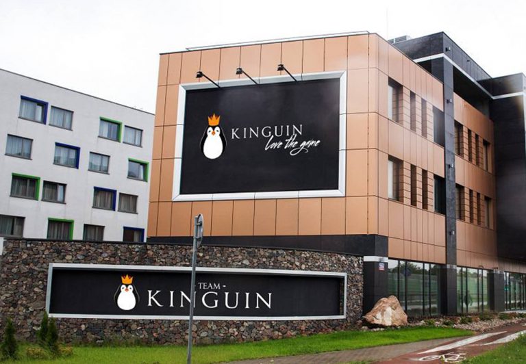 Viktor Wanli - Kinguin - Behind the Esports Performance Center