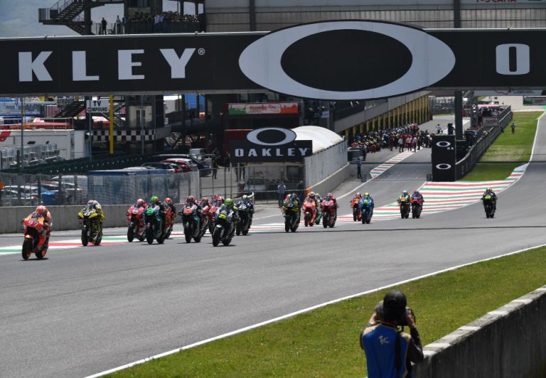 MotoGP eSport Championship partners with Oakley