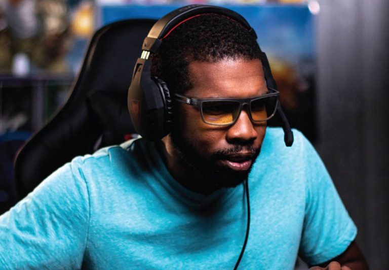 How blue light blocking is playing an important role in branding, gamers health