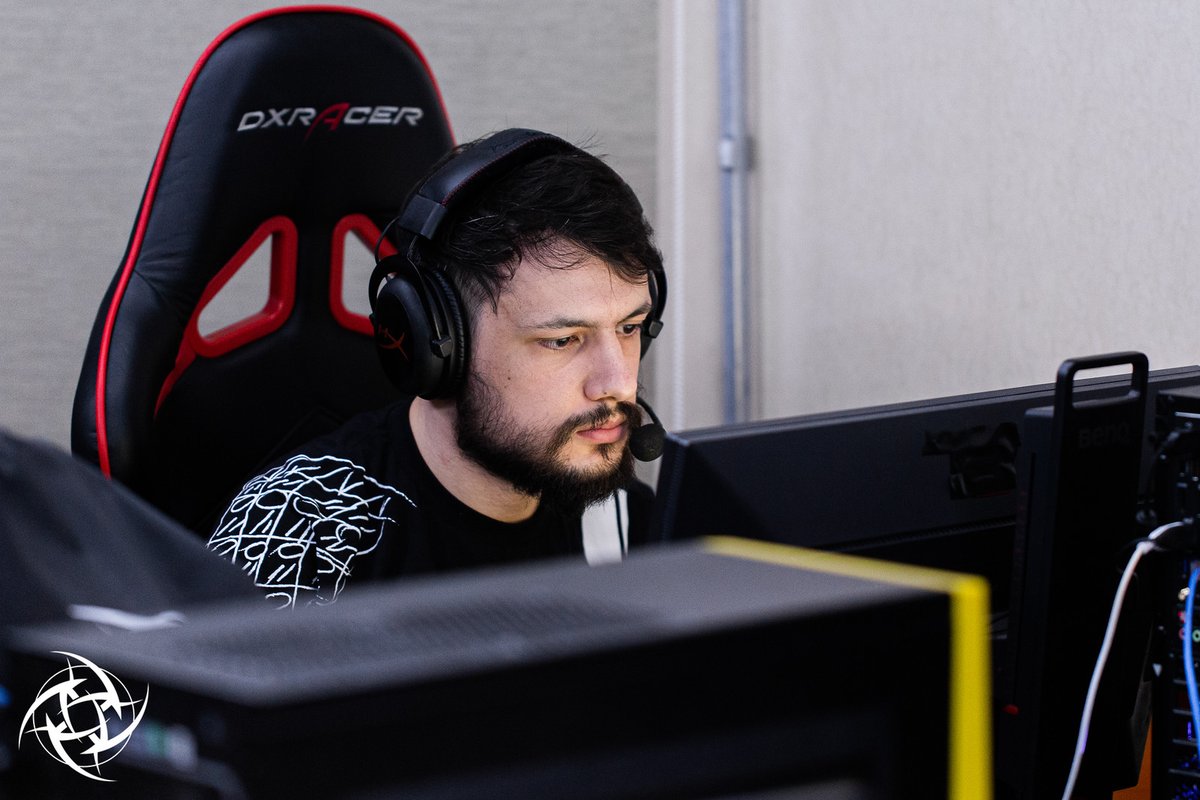 Ninjas in Pyjamas Esports Charts