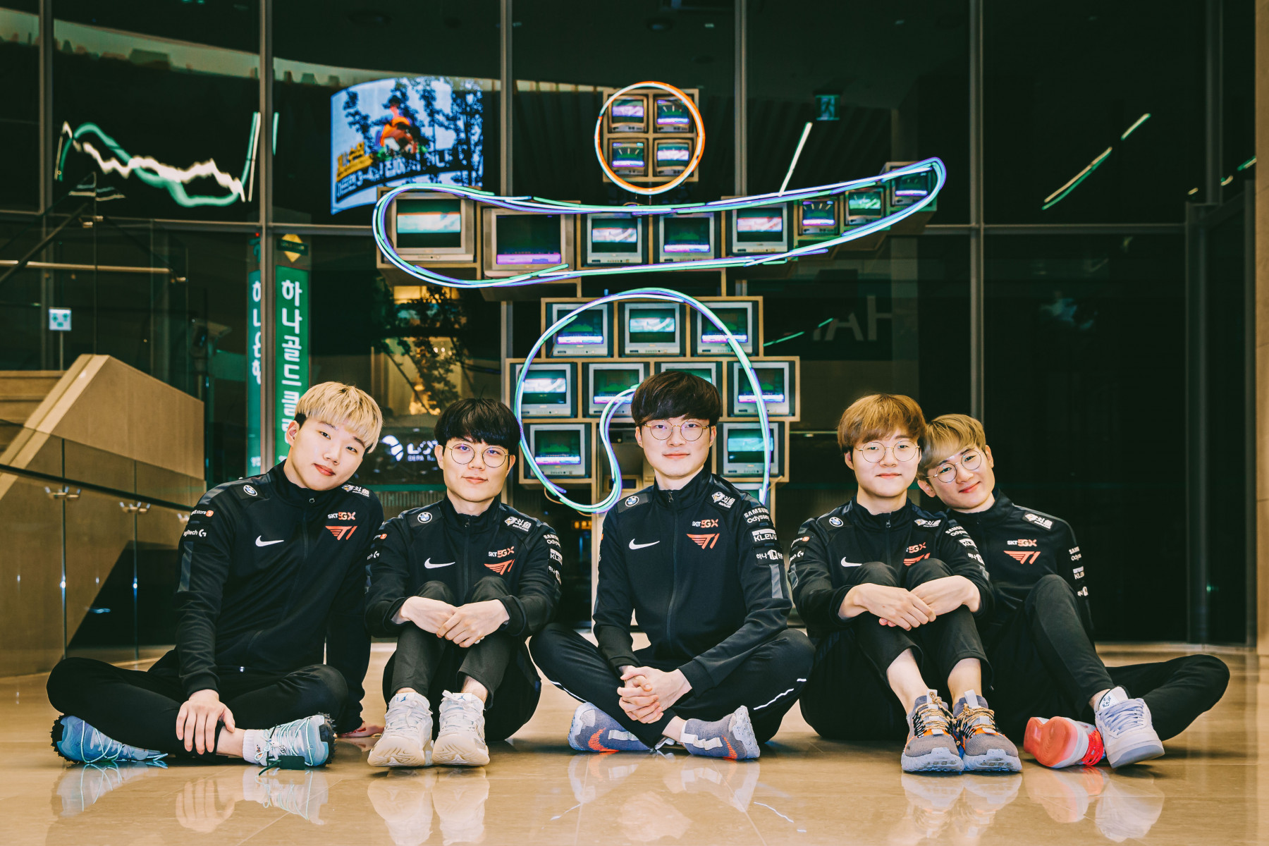 T1 Hana Bank