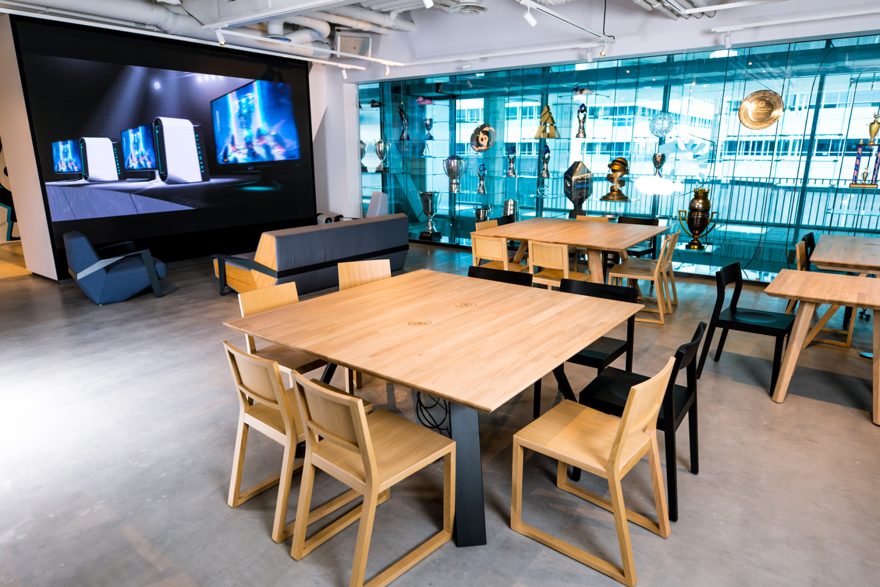 AlienWare Training Facility EU - Team Liquid Dining Hall