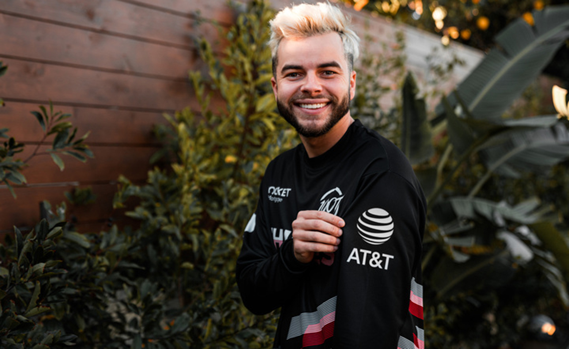 100 Thieves x AT&T