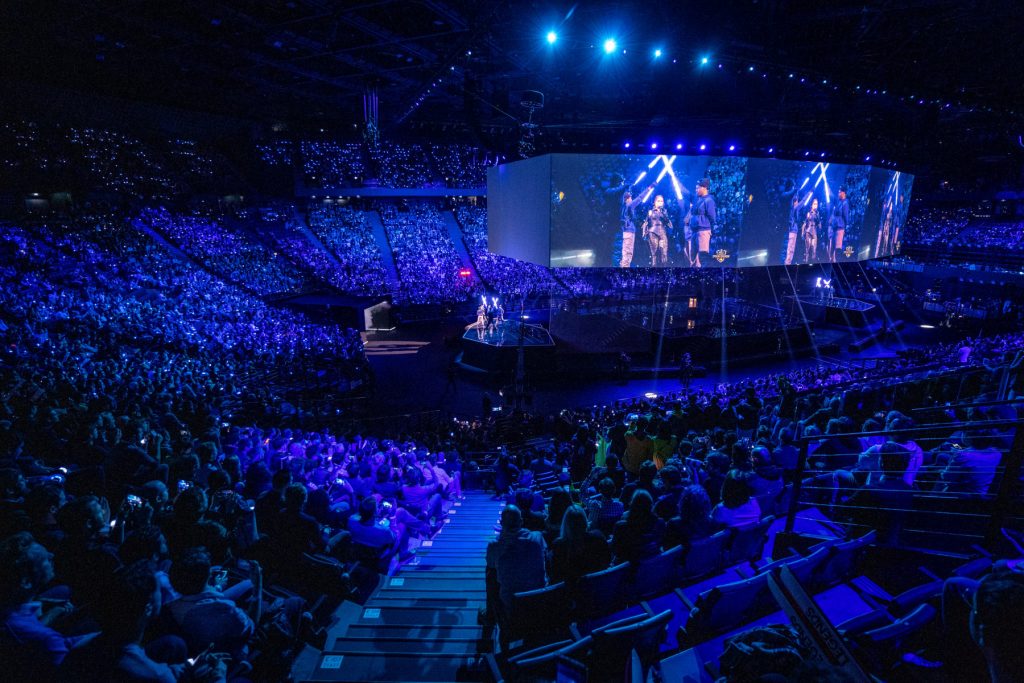 Value in Western esports: The importance of League and CS:GO