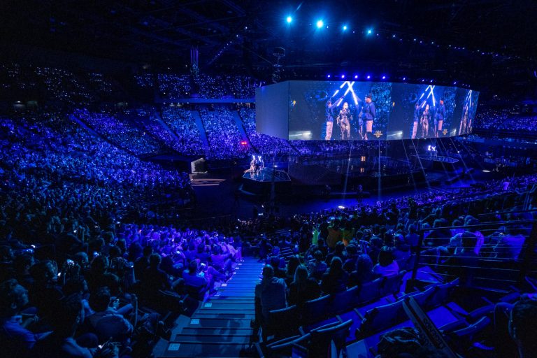 Value in Western esports: The importance of League and CS:GO