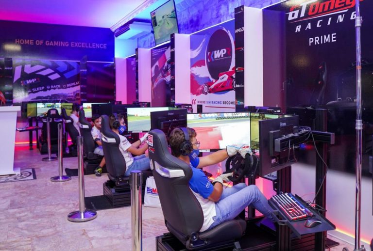World Pro Racing invests €300,000 in sim racing facility