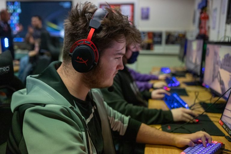 Duke of Edinburgh’s Award adds esports to its programme