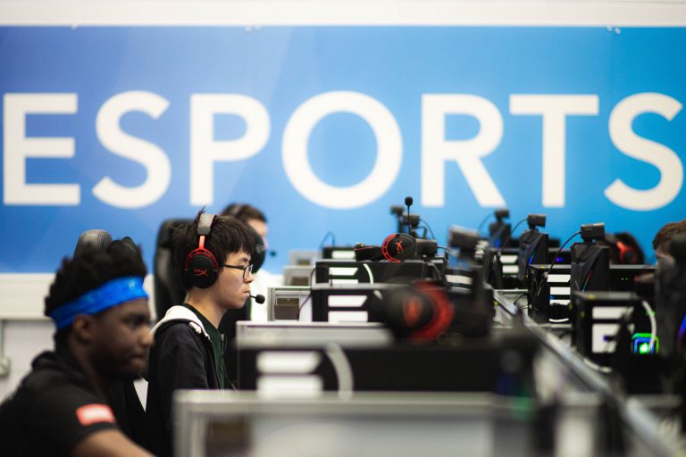 Gen.G partners with the University of Warwick Esports Centre for winter camp