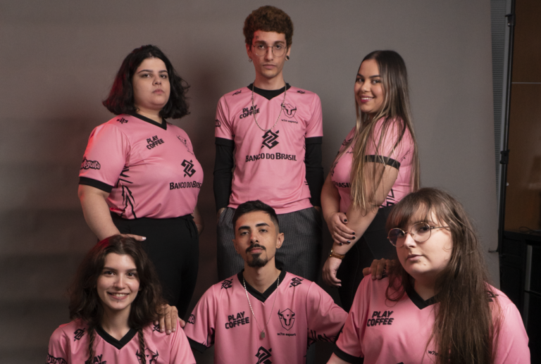 W7M Esports introduces equal pay for men's and women's rosters
