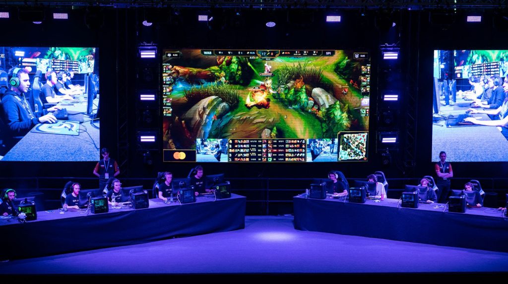 Game Gang Show stage Slovenia
