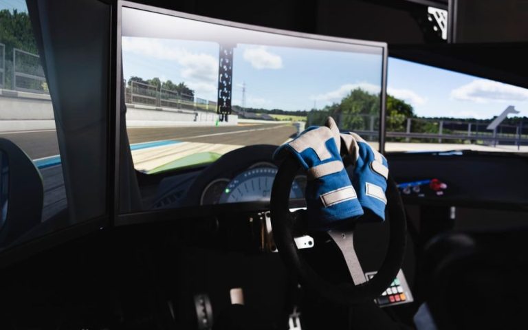 Motorsport UK and Williams Racing to select 2024 FIA Motorsport Games esports drivers