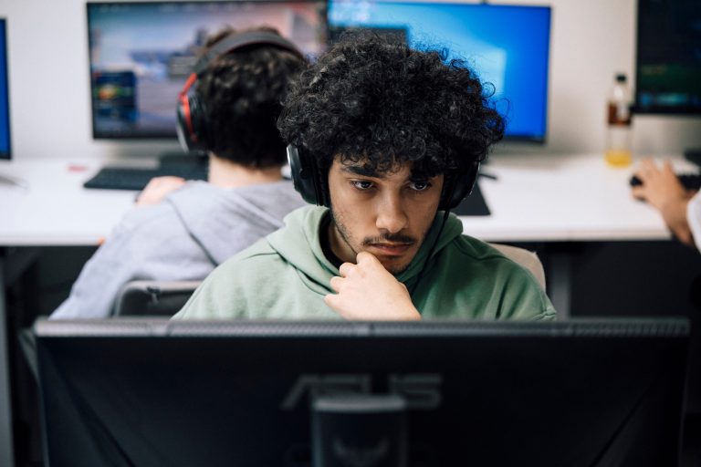 University of Chichester launches Psychology of Esports degree
