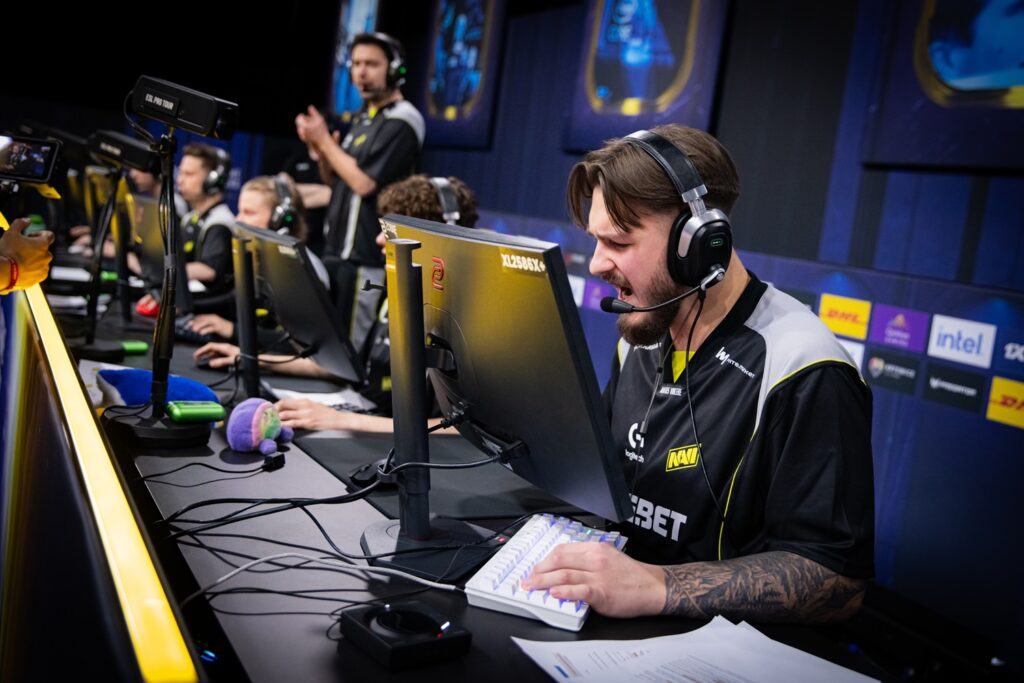 NAVI competing at IEM Katowice