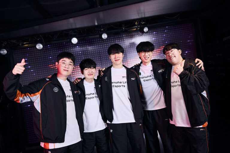 "My teammates are playing quite well": Peanut aids Hanwha Life Esports through First Stand with ex-rivals