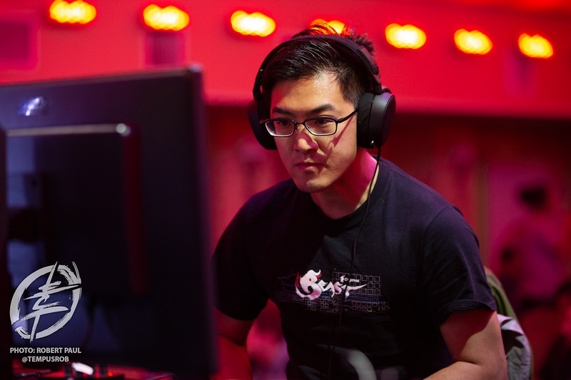 Street Fighter player gamerbee