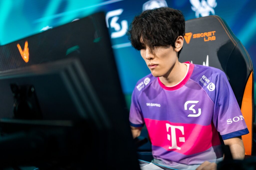 Disguised confirms Rahel League of Legend signing