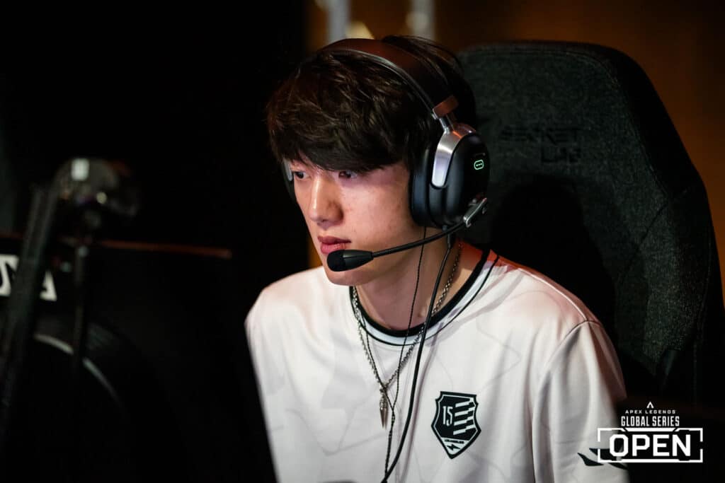 Image of iiTzTimmy competing at ALGS New Orleans open event while wearing white NRG jersey